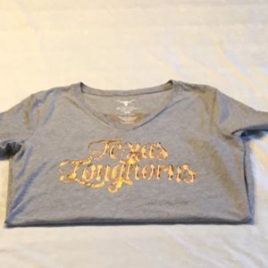 UT short sleeved v neck tee